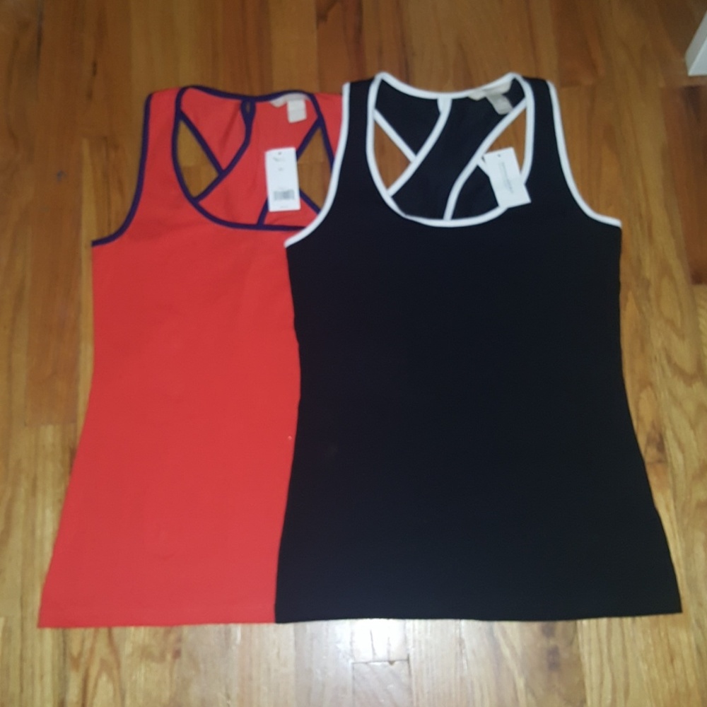 2 BR Contrast tank tops